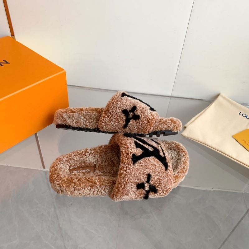 Louis Vuitton Slippers